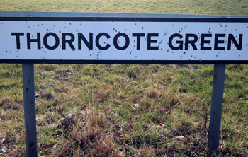Thorncote Green sign March 2010